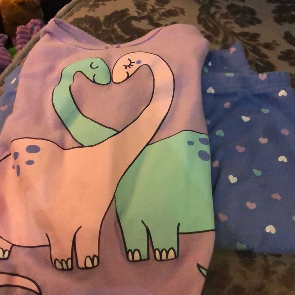 3/10 bundle eligible ⭐️Carters 24 M jammie set